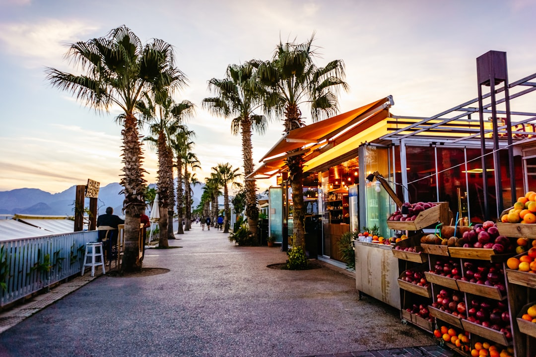 Mittelmeer-Inseln mit den schönsten Sonnenuntergängen – Top 10 mit exakten Spots Bild