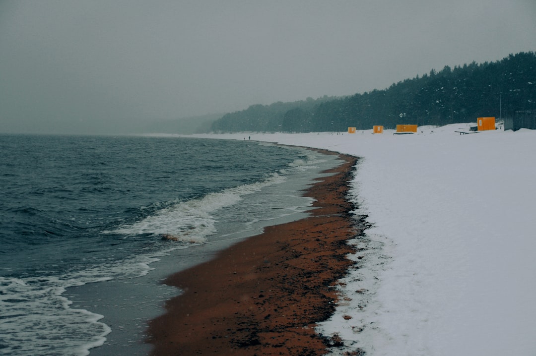 Wo ist Strandurlaub mit Kindern im Winter möglich? Thema Bild