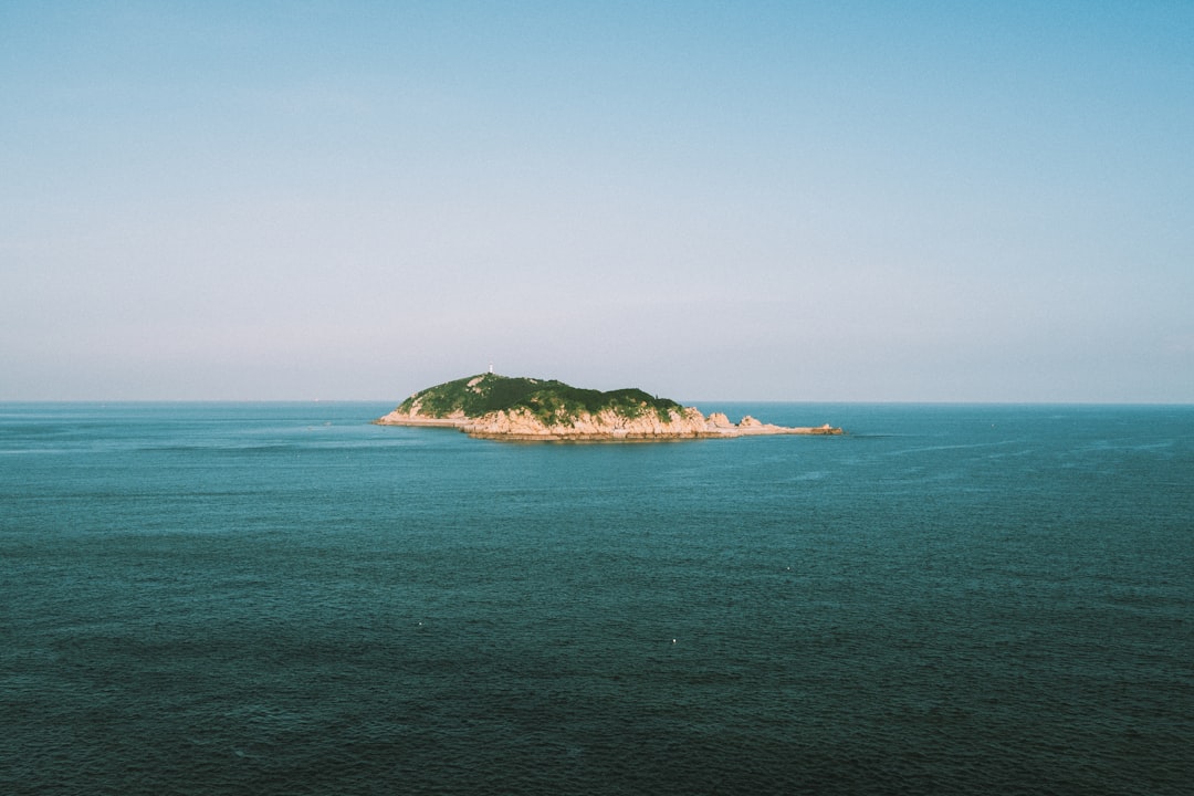 Welche Inseln sind wenig touristisch? Bild